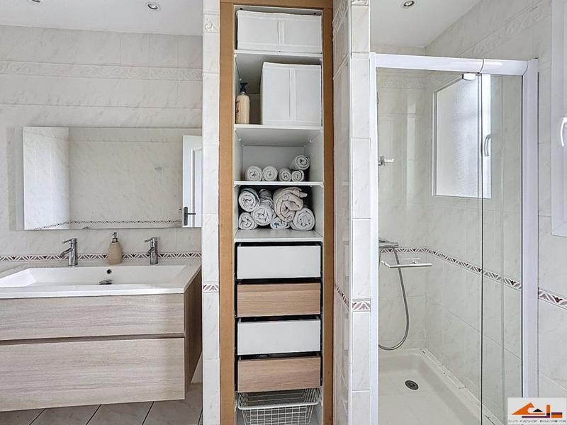 Villa - 184 m² - 7 pièces