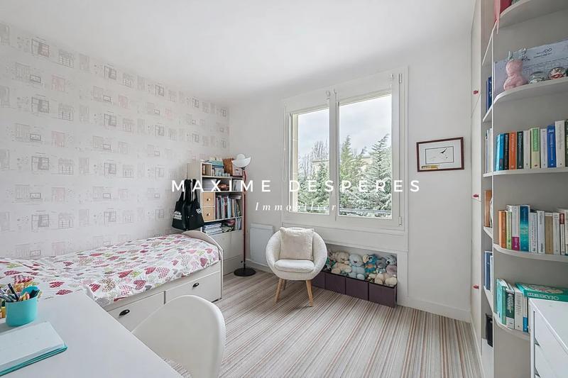 Appartement - 130 m² - 6 pièces