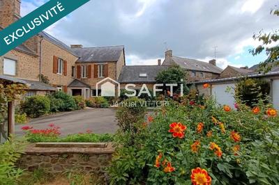 Maison - 250 m² - 9 pièces