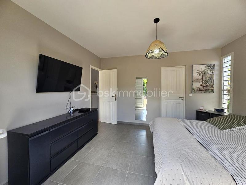 Maison - 177 m² - 7 pièces