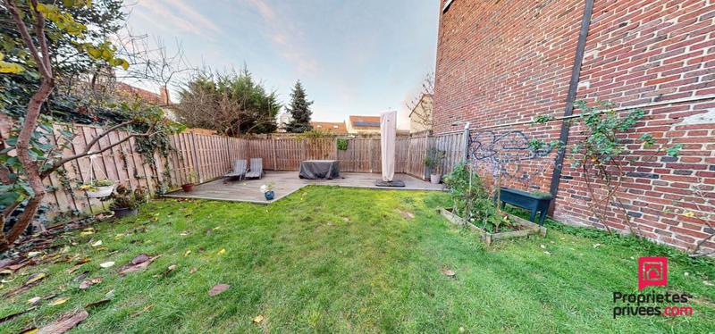 Maison - 95 m² - 4 pièces