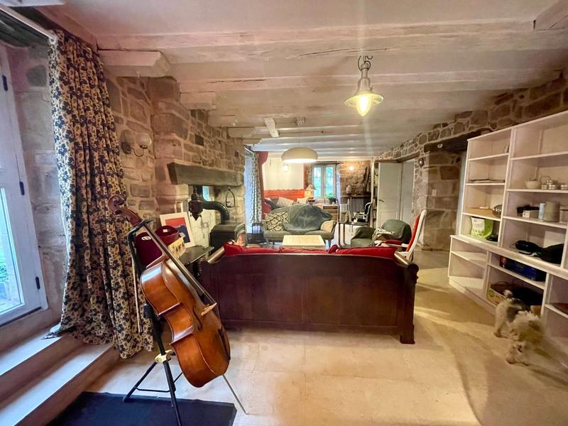 Maison - 293 m² - 11 pièces