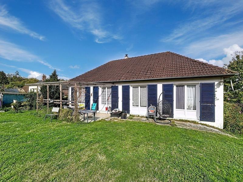 Maison - 94 m² - 5 pièces