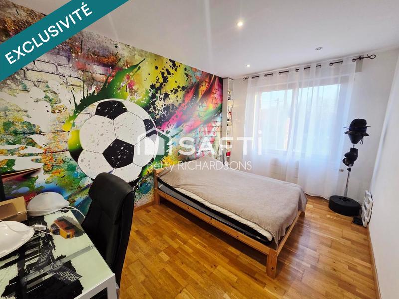 Maison - 119 m² - 8 pièces