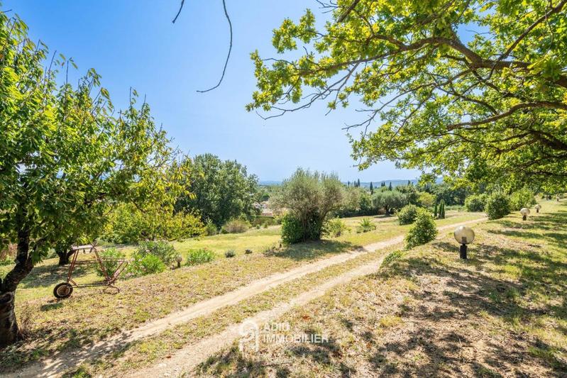 Mas - 157 m² - 7 pièces