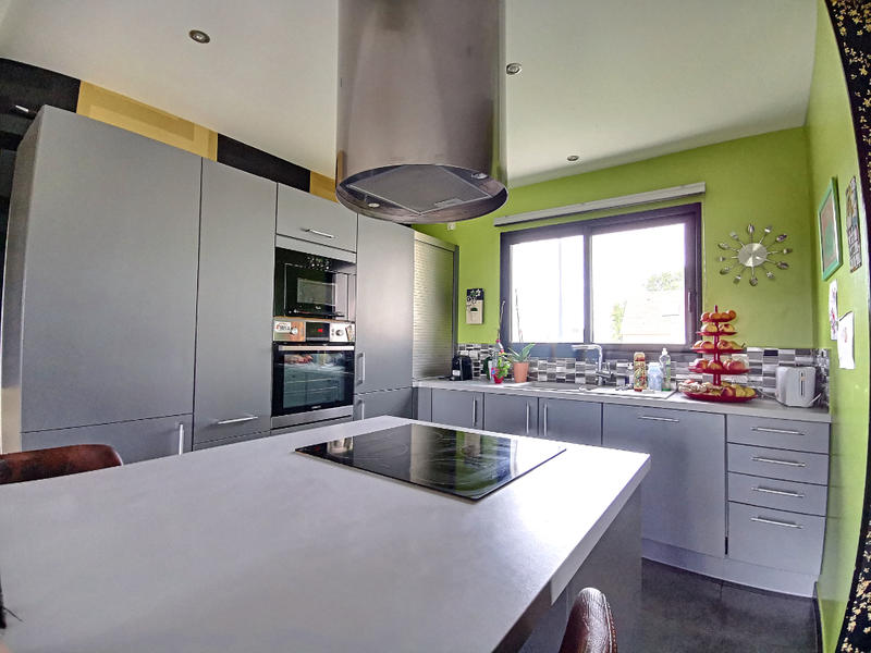 Maison - 131 m² - 5 pièces