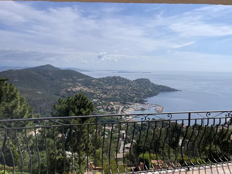 Villa - 164 m² - 7 pièces