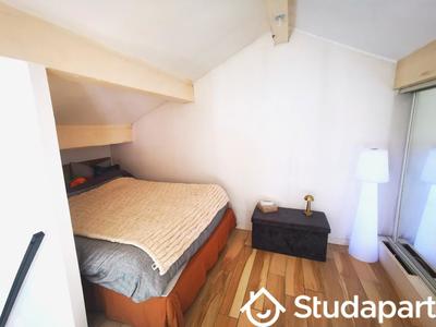 Chambre - 10 m² - 1 pièce