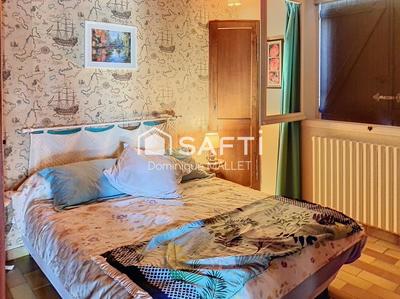 Maison - 190 m² - 8 pièces