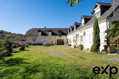 Maison - 185 m² - 5 pièces