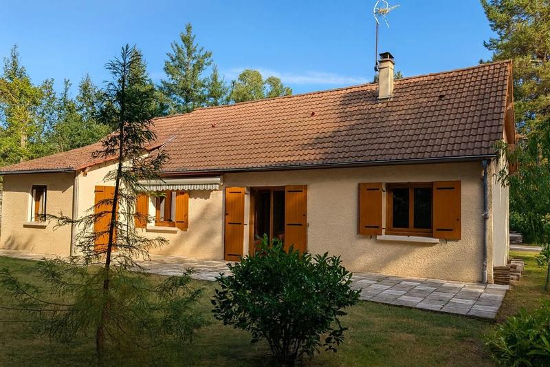 Maison - 98 m² - 4 pièces