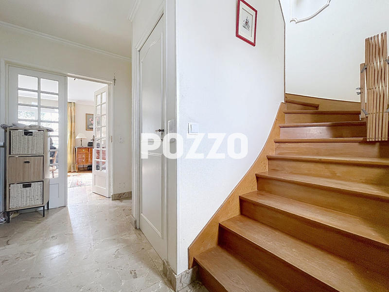 Maison - 160 m² - 7 pièces