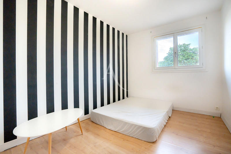 Maison - 98 m² - 5 pièces