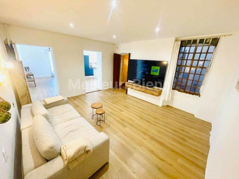 Maison de village - 202 m² - 5 pièces