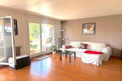 Appartement - 82 m² - 3 pièces