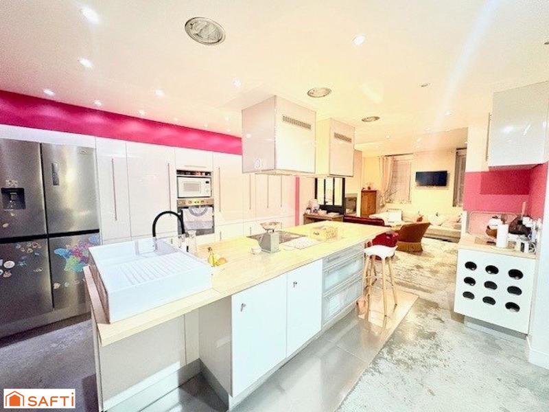 Maison - 186 m² - 7 pièces