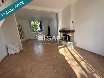 Maison - 92 m² - 5 pièces