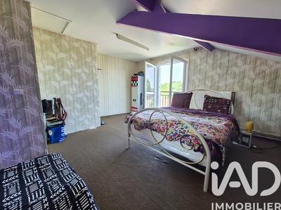 Appartement - 118 m² - 6 pièces