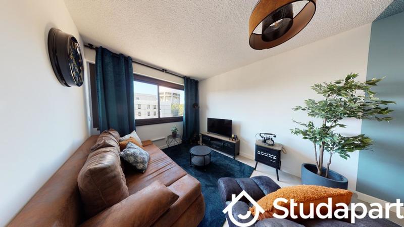 Chambre - 10 m² - 1 pièce