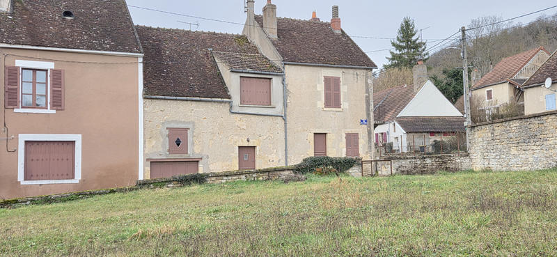 Maison de village - 94 m² - 5 pièces