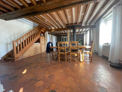 Maison - 143 m² - 5 pièces