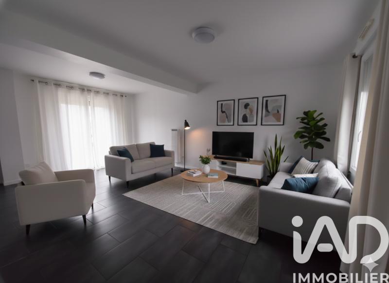 Maison - 97 m² - 7 pièces