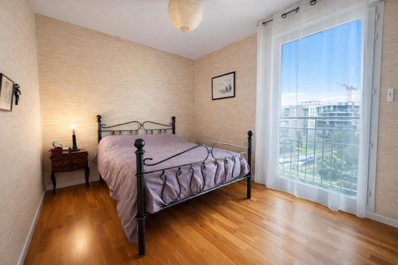 Appartement - 110 m² - 5 pièces