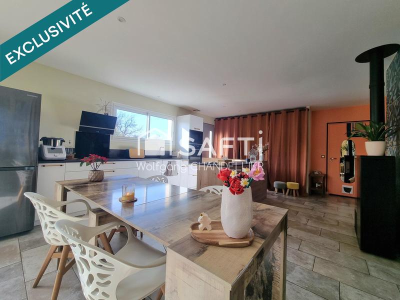 Maison - 88 m² - 4 pièces