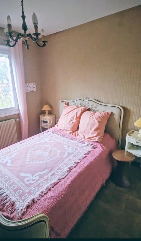 Immeuble - 150 m² - 9 pièces