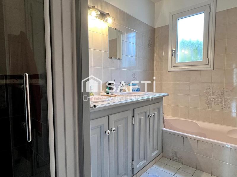 Maison - 132 m² - 6 pièces