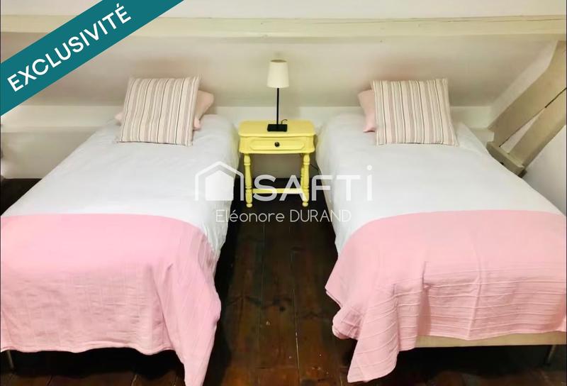 Maison - 215 m² - 8 pièces