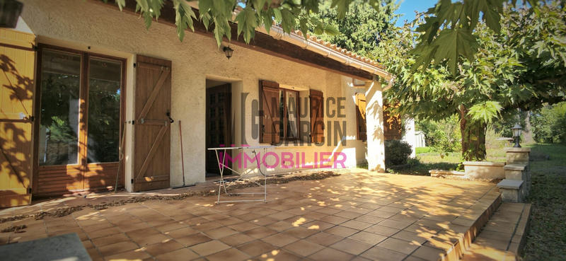 Maison - 98 m² - 4 pièces