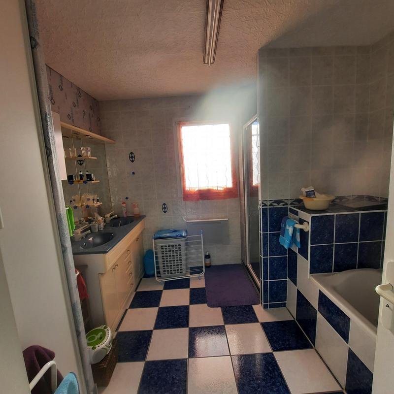 Maison - 120 m² - 6 pièces