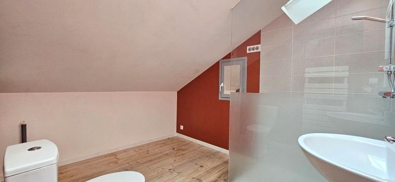 Immeuble - 150 m² - 3 pièces