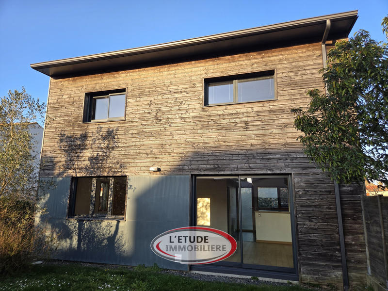 Maison - 103 m² - 5 pièces