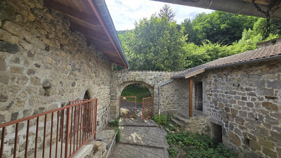 Maison - 150 m² - 10 pièces