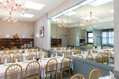 Fonds de commerce - 1 500 m²