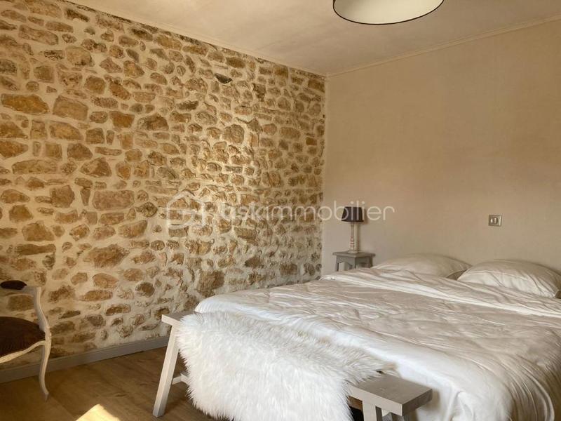 Demeure - 337 m² - 12 pièces