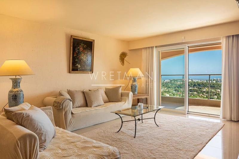 Villa - 318 m² - 13 pièces