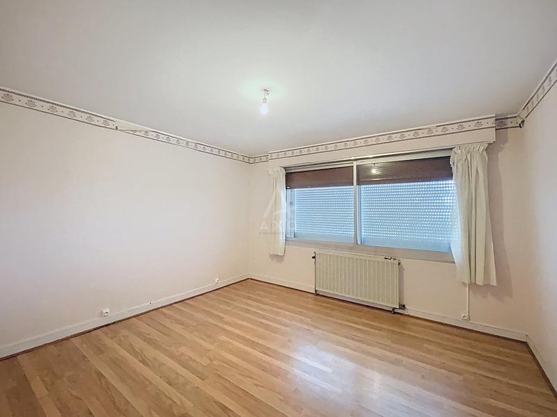 Maison - 162 m² - 7 pièces