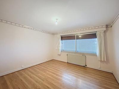 Maison - 162 m² - 7 pièces