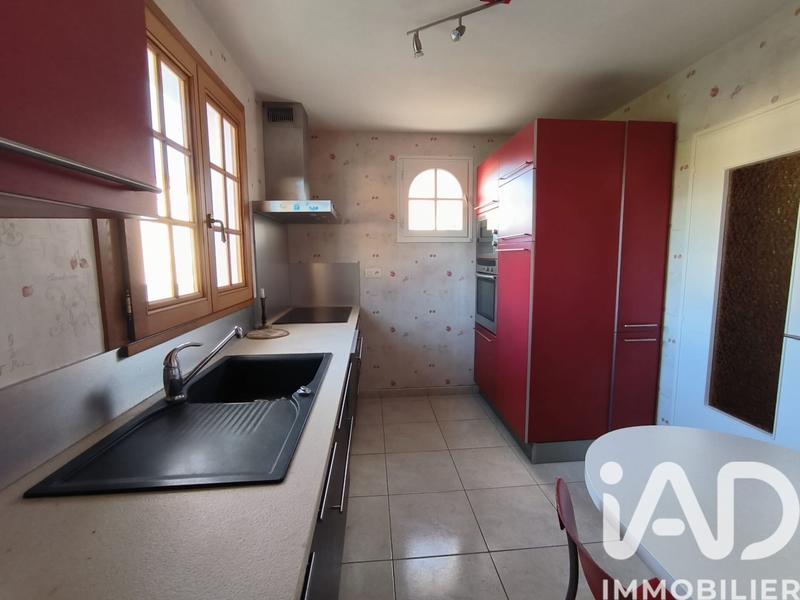 Maison - 137 m² - 6 pièces