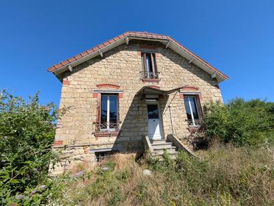 Maison - 120 m² - 6 pièces
