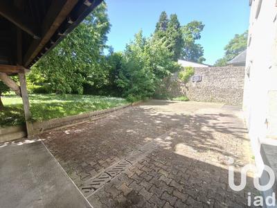 Maison - 297 m² - 11 pièces