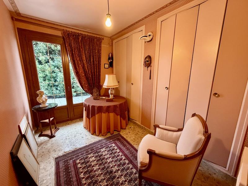 Maison traditionnelle - 150 m² - 7 pièces