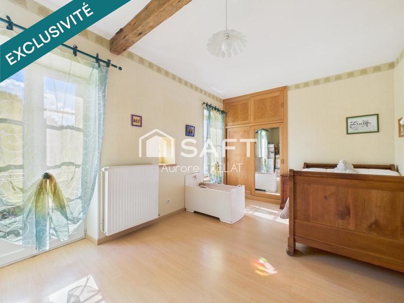 Maison - 180 m² - 5 pièces