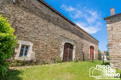 Château - 350 m² - 15 pièces