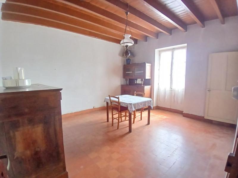 Maison - 104 m² - 5 pièces