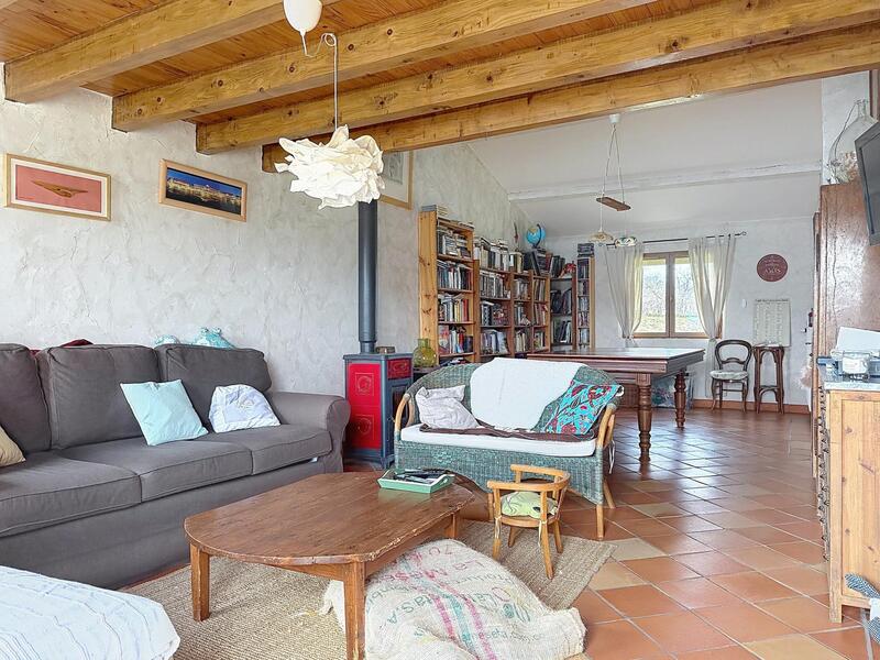 Maison - 200 m² - 6 pièces