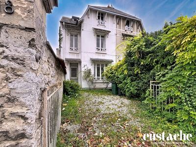 Maison ancienne - 128 m² - 7 pièces